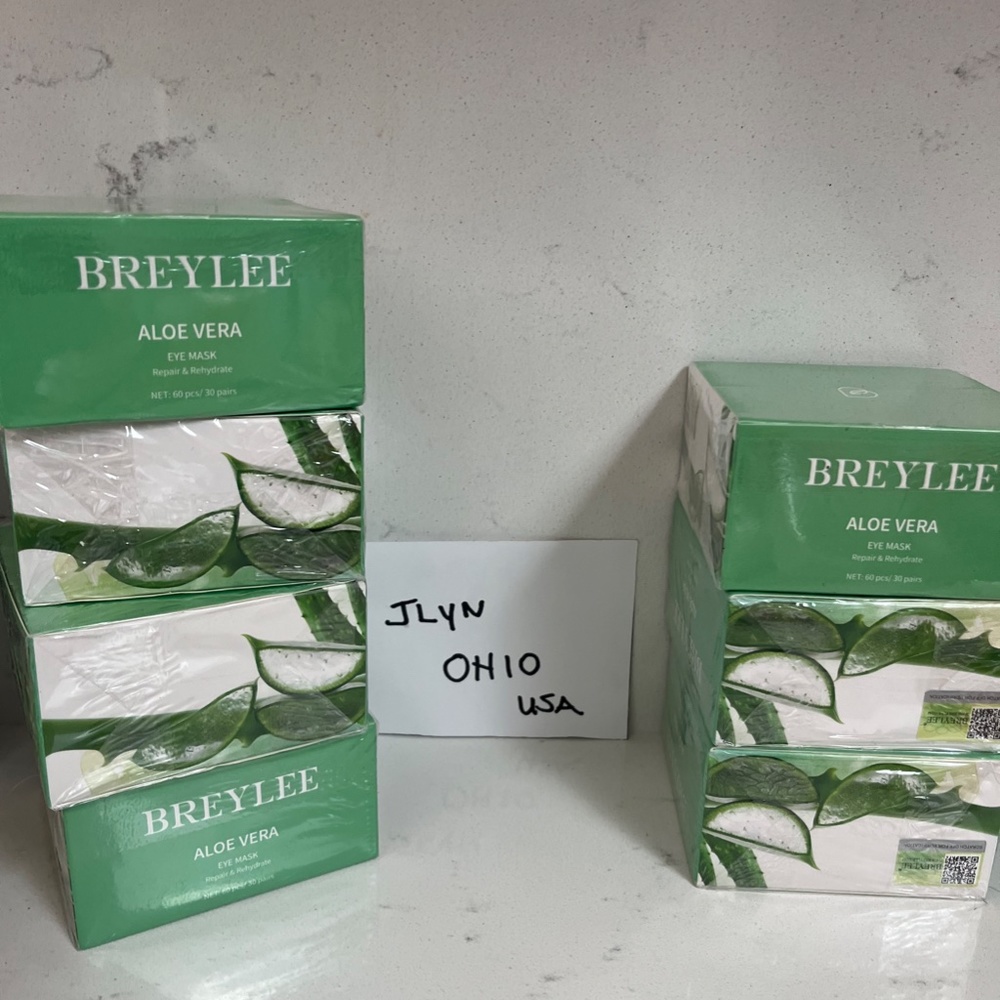 BREYLEE Aloe Vera Eye Mask– 60 Pcs - Puffy Eyes and Dark Circles Treatments
